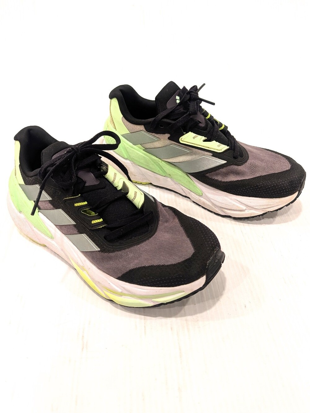 ADIDAS Adistar CS 2.0 Aurora Black Green Spark Men's Sneakers Size 8